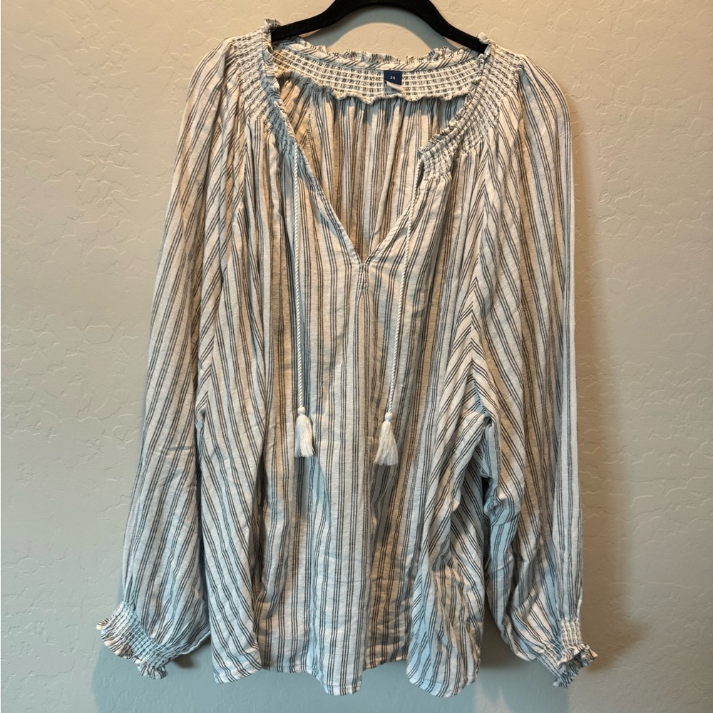 Old Navy Pinstripe Smocked Flowy Top - 3X